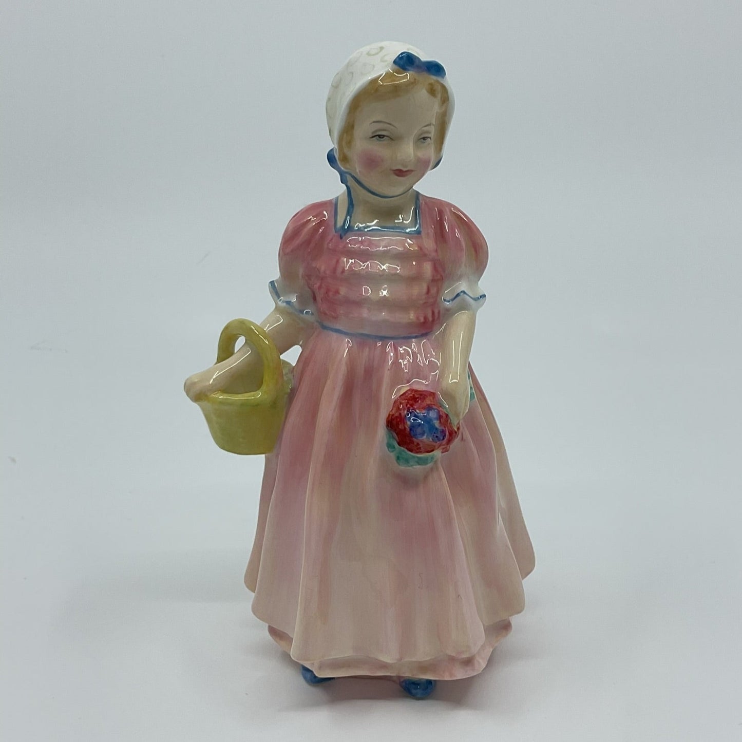 Royal Doulton Figurine TINKLE BELL HN 1677 Earlier Backstamp