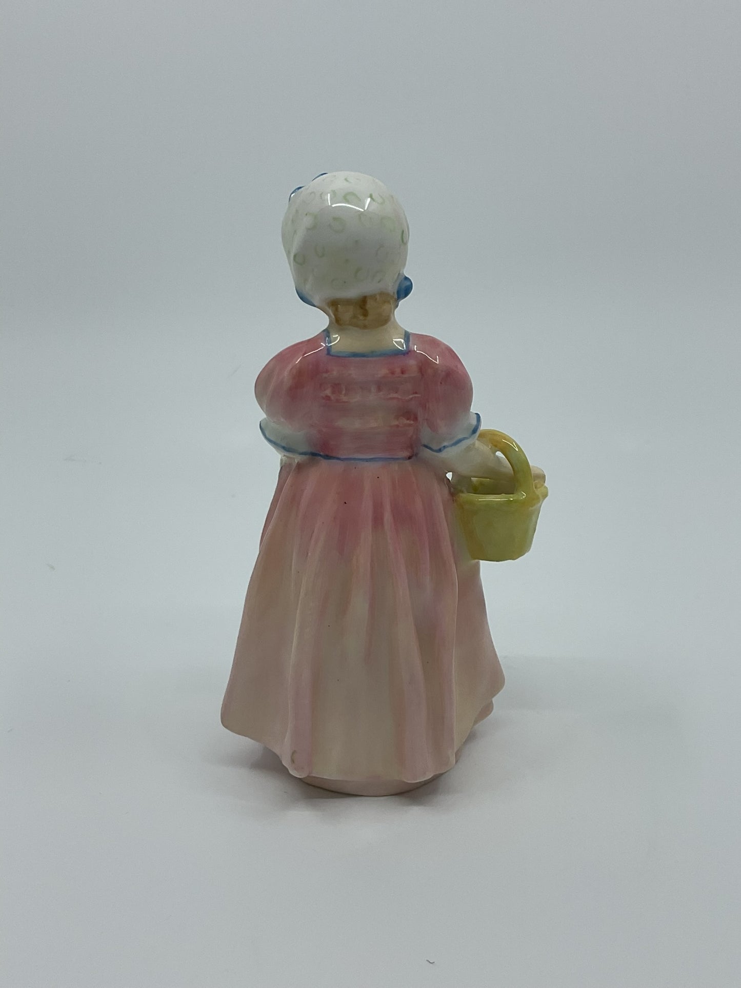 Royal Doulton Figurine TINKLE BELL HN 1677 Earlier Backstamp