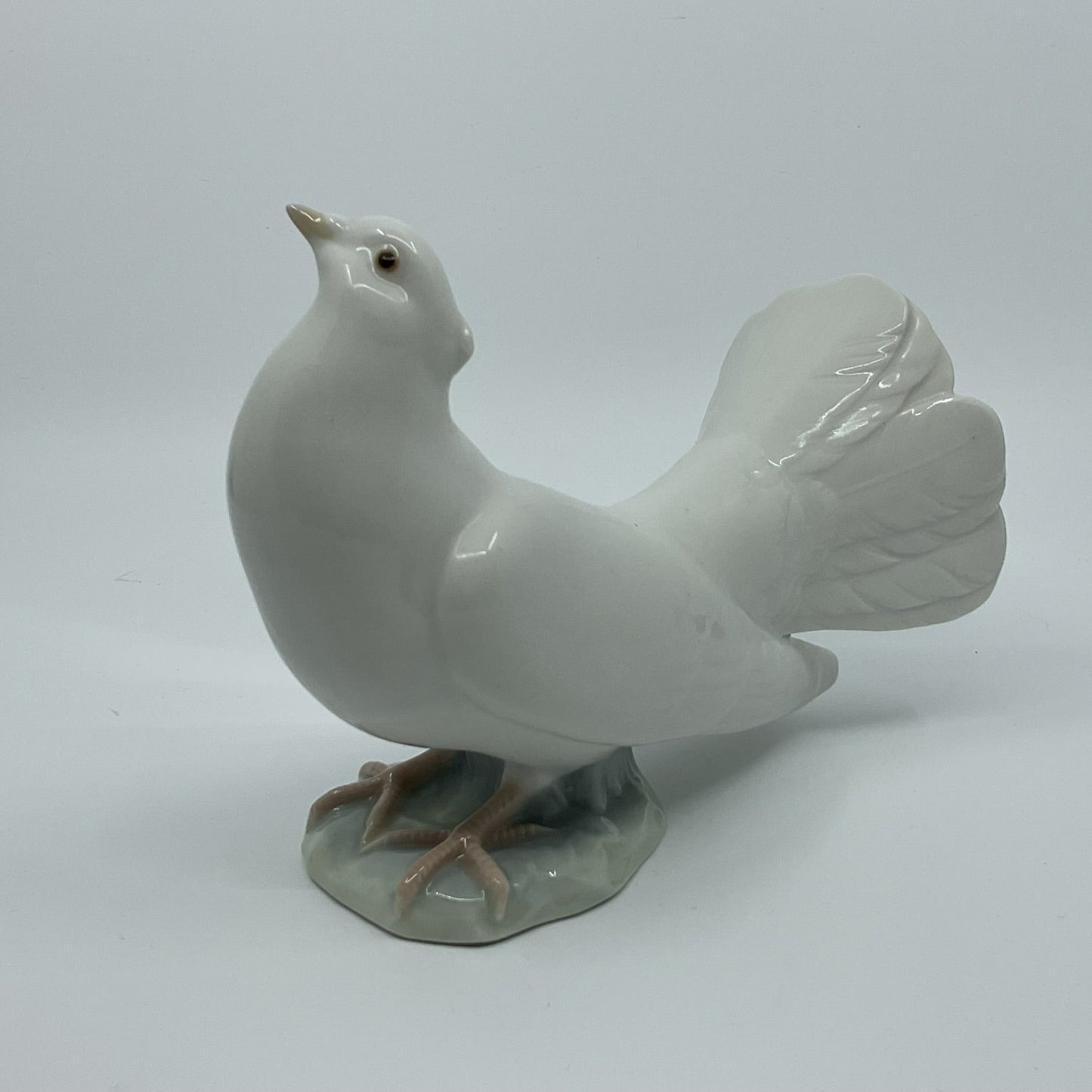 Lladro Dove Porcelain Figurine