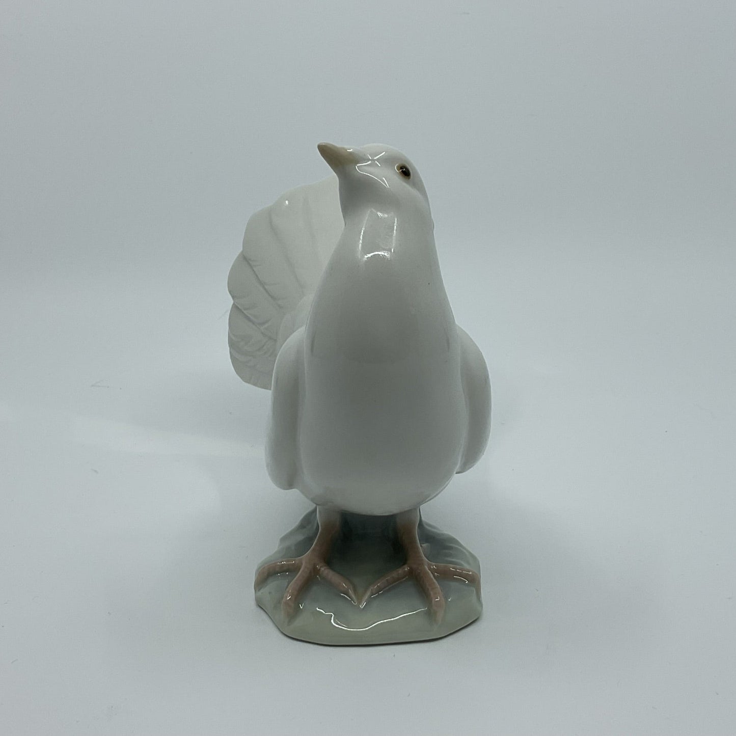 Lladro Dove Porcelain Figurine